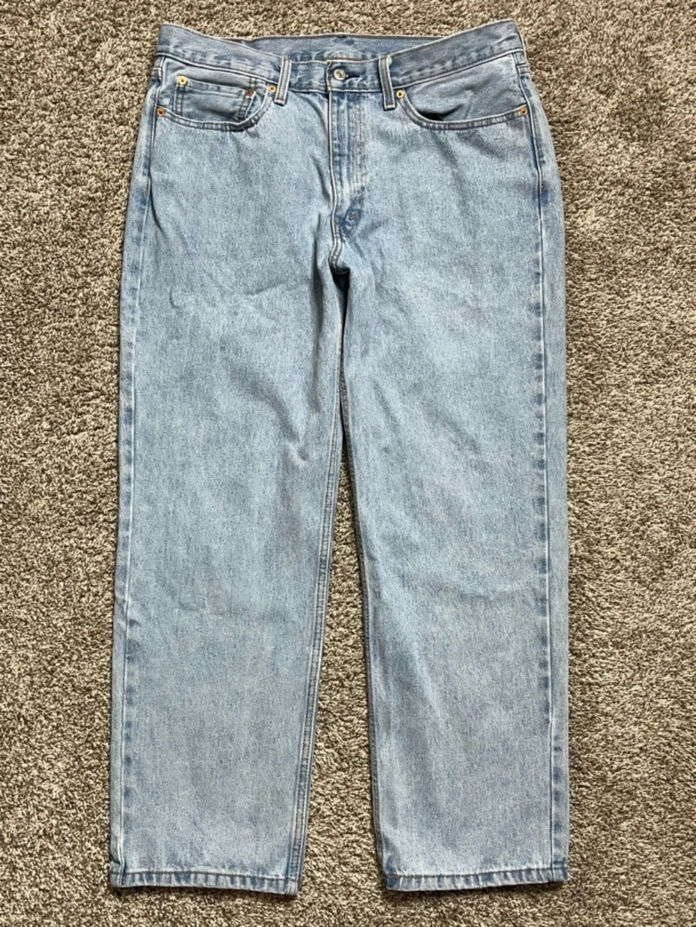 Levi's 550 Relaxed Fit Light Stonewash Denim Jeans Size 36x30 Casual Dad Jeans